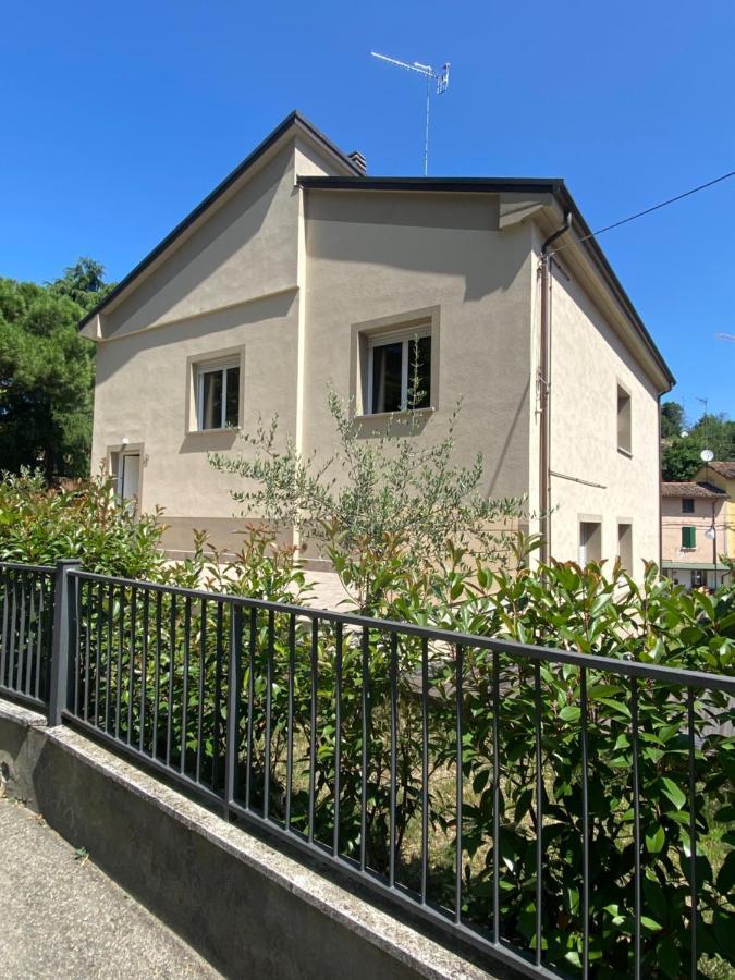 Casa Maddalena Apartment Casal Fiumanese Екстериор снимка